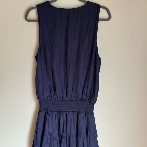 Mustard Seed Navy Blue Elastic Waist Tiered Ruffle Skirt V-neck Dress Medium - Picture 4 of 8